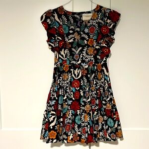 Pretty floral flattering dress